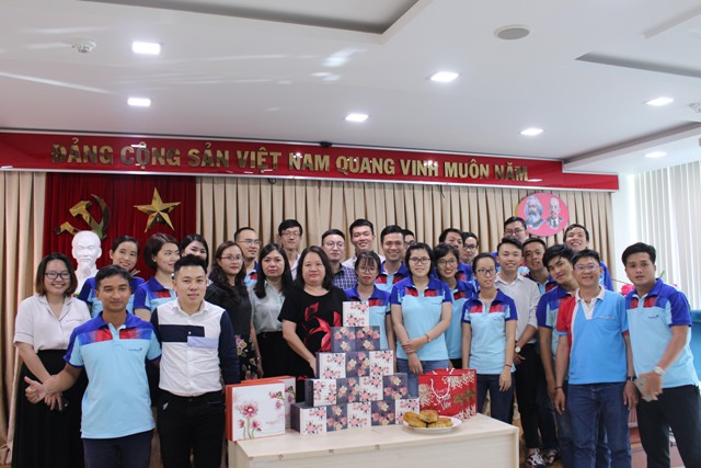 Chi đoàn VietinBank AMC tổ chức chương trình “Tết Trung thu – Gia đình AMC đoàn viên”